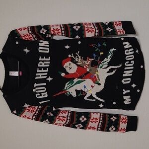 No boundaries, M, Black Sweater with Santa "I got here on my Unicorn" scene